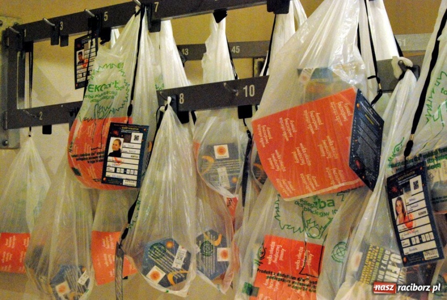 Zdjęcie w galerii na portalu naszraciborz.pl: Wielka Orkiestra gra także w Raciborzu wiadomości z regionu