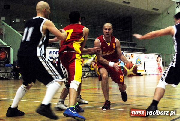 Zdjęcie w galerii na portalu naszraciborz.pl: Ciekawa runda rewanżowa w ALK-BBL wiadomości z regionu