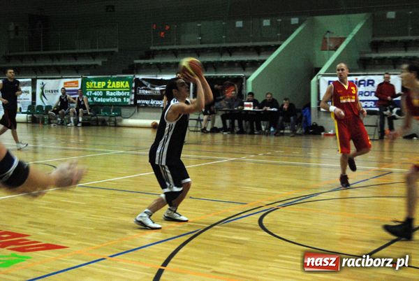Zdjęcie w galerii na portalu naszraciborz.pl: Ciekawa runda rewanżowa w ALK-BBL wiadomości z regionu