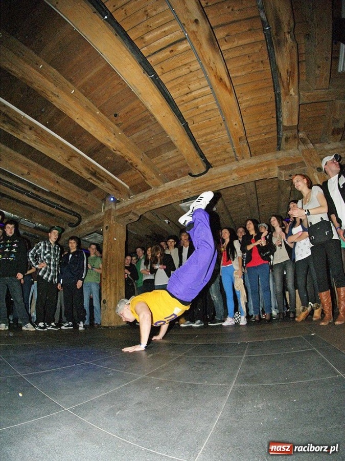 Zdjęcie w galerii na portalu naszraciborz.pl: Rap After Dark w Brooklynie wiadomości z regionu