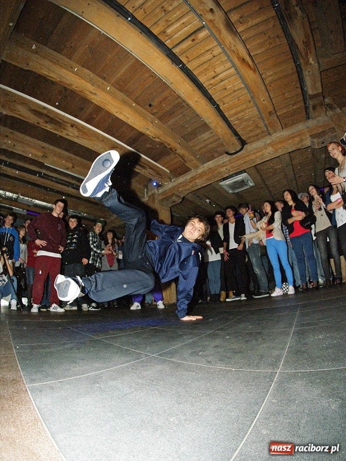 Zdjęcie w galerii na portalu naszraciborz.pl: Rap After Dark w Brooklynie wiadomości z regionu