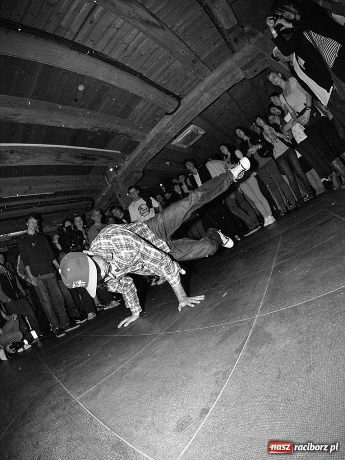 Zdjęcie w galerii na portalu naszraciborz.pl: Rap After Dark w Brooklynie wiadomości z regionu