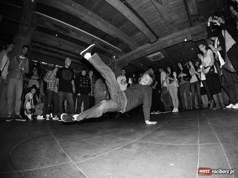 Zdjęcie w galerii na portalu naszraciborz.pl: Rap After Dark w Brooklynie wiadomości z regionu