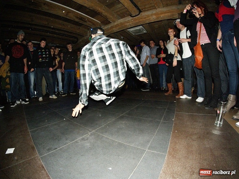 Zdjęcie w galerii na portalu naszraciborz.pl: Rap After Dark w Brooklynie wiadomości z regionu