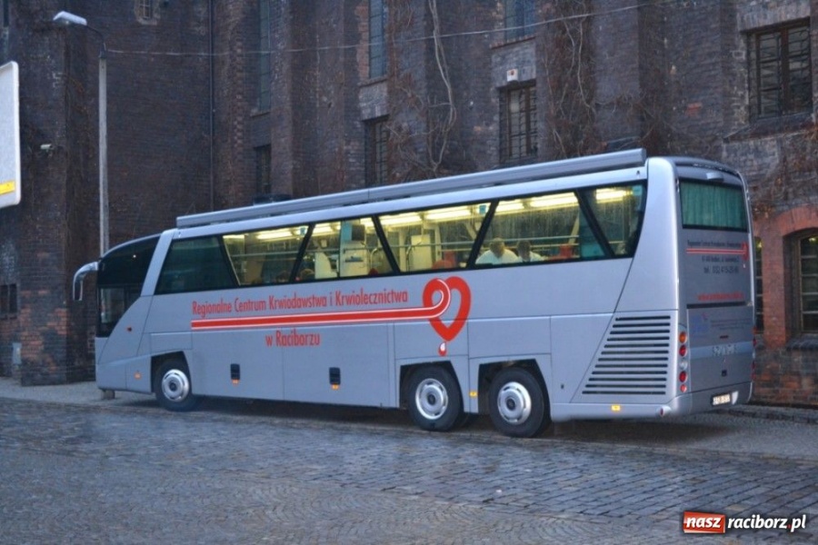 Zdjęcie w galerii na portalu naszraciborz.pl: Zbierano nie tylko pieniądze... wiadomości z regionu