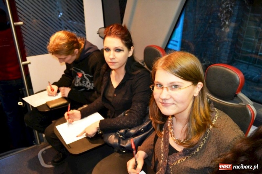 Zdjęcie w galerii na portalu naszraciborz.pl: Zbierano nie tylko pieniądze... wiadomości z regionu