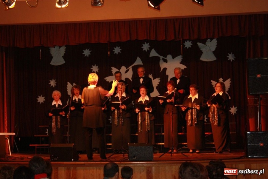 Zdjęcie w galerii na portalu naszraciborz.pl: Górale kolędowali w Krzanowicach wiadomości z regionu