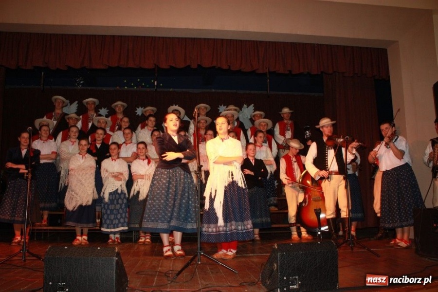 Zdjęcie w galerii na portalu naszraciborz.pl: Górale kolędowali w Krzanowicach wiadomości z regionu