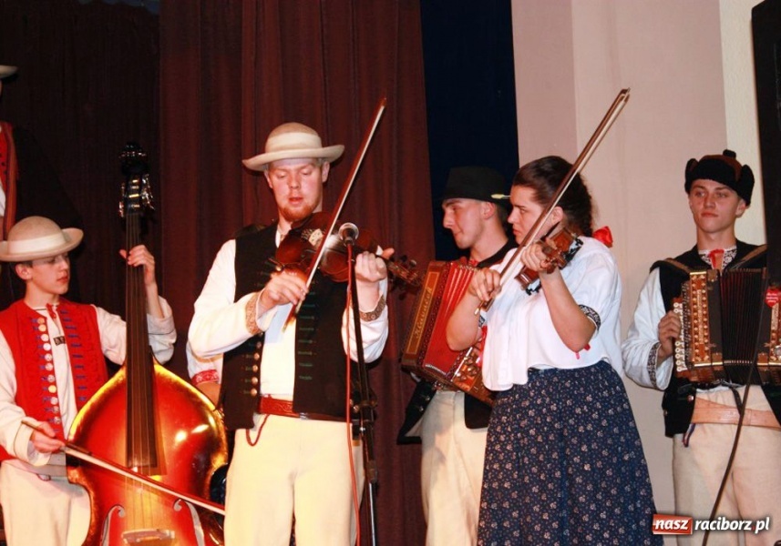 Zdjęcie w galerii na portalu naszraciborz.pl: Górale kolędowali w Krzanowicach wiadomości z regionu