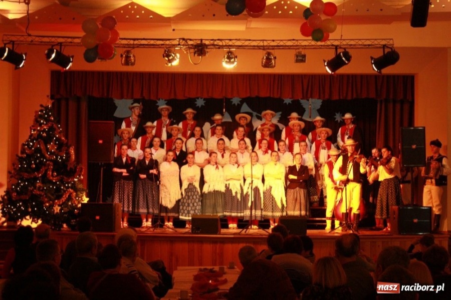 Zdjęcie w galerii na portalu naszraciborz.pl: Górale kolędowali w Krzanowicach wiadomości z regionu