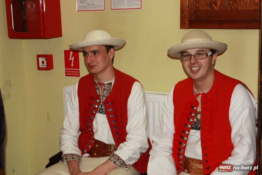 Zdjęcie w galerii na portalu naszraciborz.pl: Górale kolędowali w Krzanowicach wiadomości z regionu