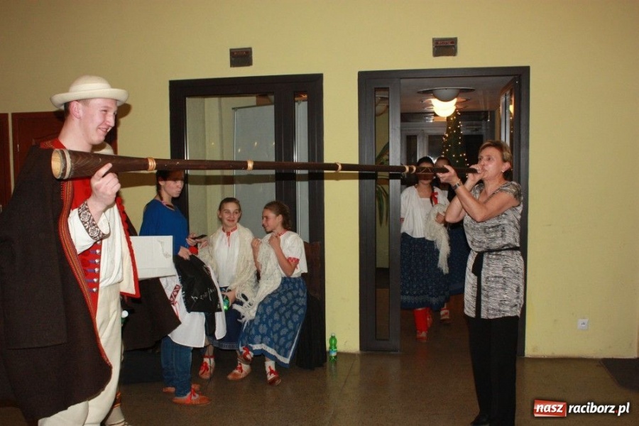 Zdjęcie w galerii na portalu naszraciborz.pl: Górale kolędowali w Krzanowicach wiadomości z regionu