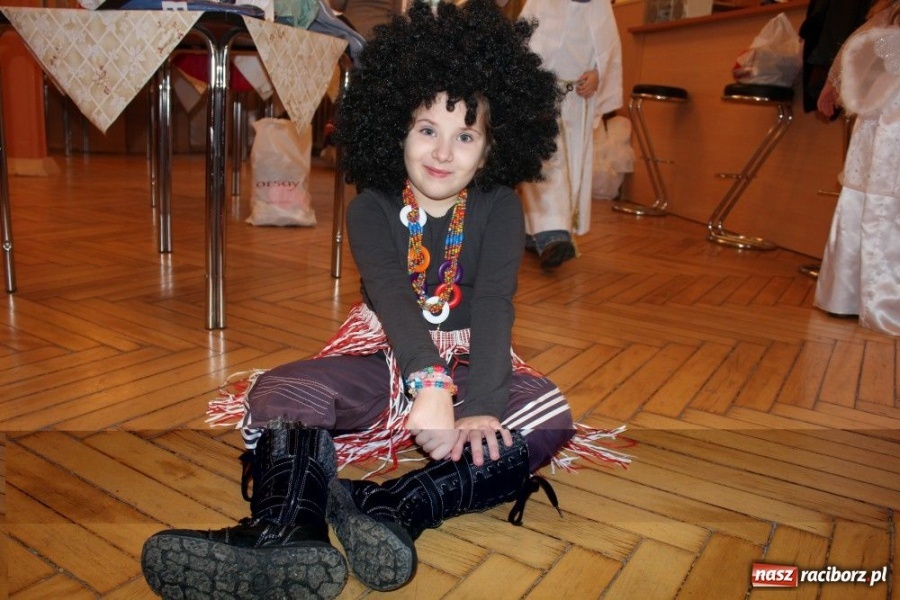 Zdjęcie w galerii na portalu naszraciborz.pl: Z radosną nowiną do starszych i chorych wiadomości z regionu