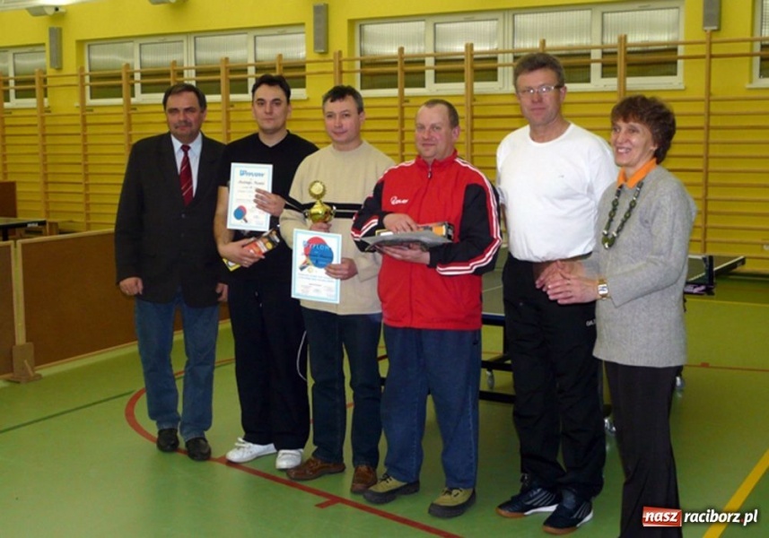 Zdjęcie w galerii na portalu naszraciborz.pl: Rywalizowali o puchar wójta wiadomości z regionu