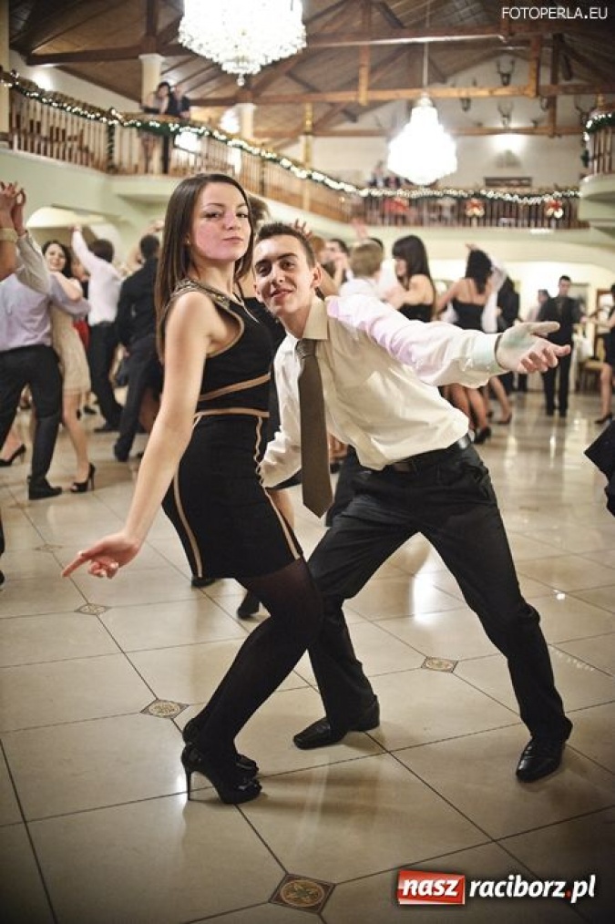 Zdjęcie w galerii na portalu naszraciborz.pl: Studniówka w raciborskim SMS-ie wiadomości z regionu