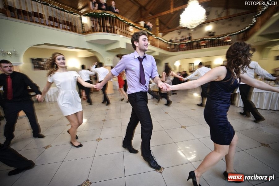 Zdjęcie w galerii na portalu naszraciborz.pl: Studniówka w raciborskim SMS-ie wiadomości z regionu