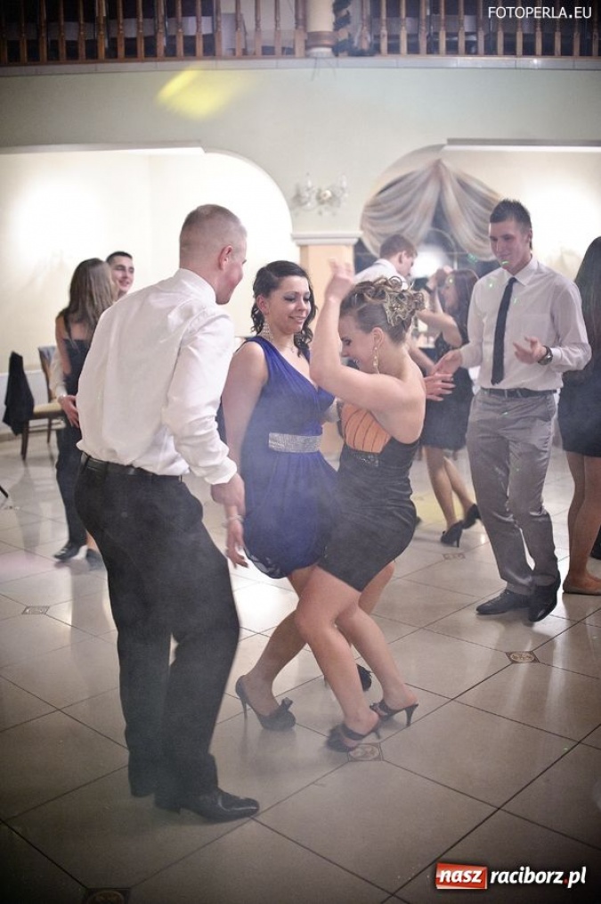 Zdjęcie w galerii na portalu naszraciborz.pl: Studniówka w raciborskim SMS-ie wiadomości z regionu