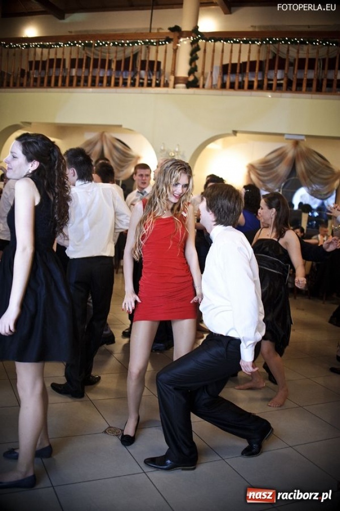 Zdjęcie w galerii na portalu naszraciborz.pl: Studniówka w raciborskim SMS-ie wiadomości z regionu