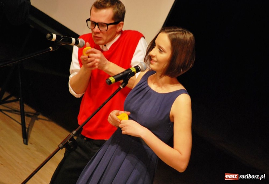 Zdjęcie w galerii na portalu naszraciborz.pl: Galaktikos na deskach RCK-u wiadomości z regionu