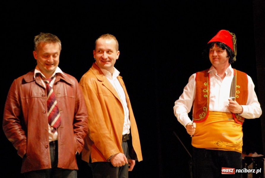 Zdjęcie w galerii na portalu naszraciborz.pl: Galaktikos na deskach RCK-u wiadomości z regionu