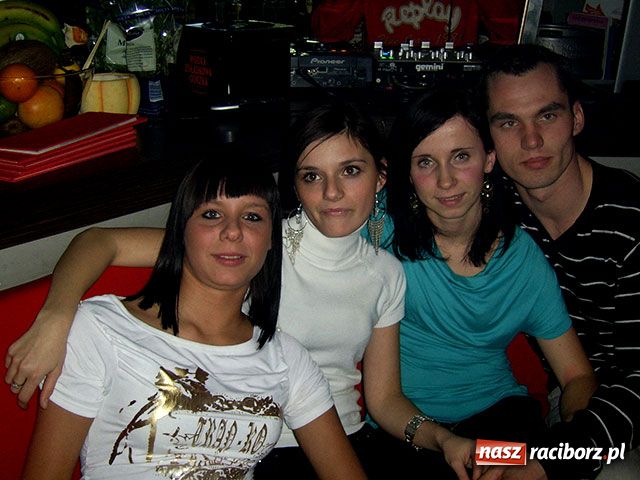 Zdjęcie w galerii na portalu naszraciborz.pl: Ostatki w Vinylu wiadomości z regionu