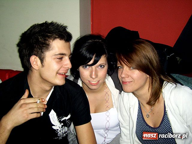 Zdjęcie w galerii na portalu naszraciborz.pl: Ostatki w Vinylu wiadomości z regionu