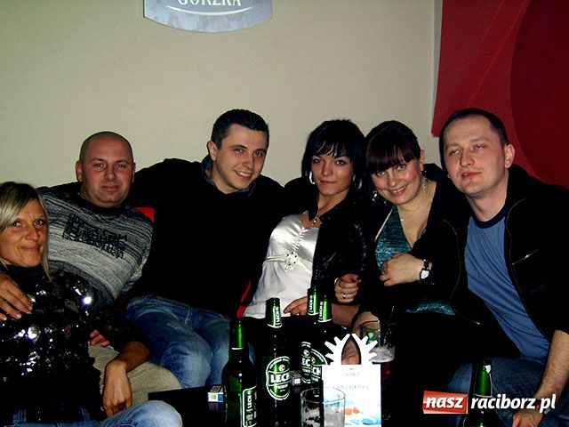 Zdjęcie w galerii na portalu naszraciborz.pl: Ostatki w Vinylu wiadomości z regionu