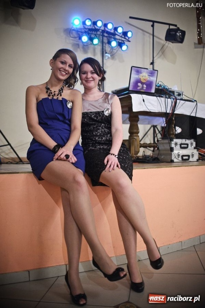 Zdjęcie w galerii na portalu naszraciborz.pl: Uczniowie ZSZ już po studniówce wiadomości z regionu