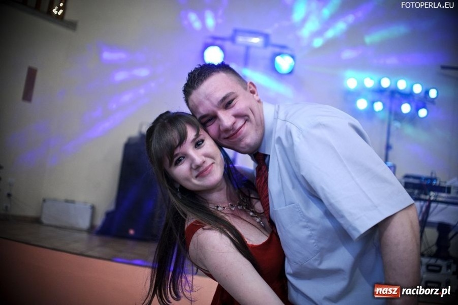 Zdjęcie w galerii na portalu naszraciborz.pl: Uczniowie ZSZ już po studniówce wiadomości z regionu