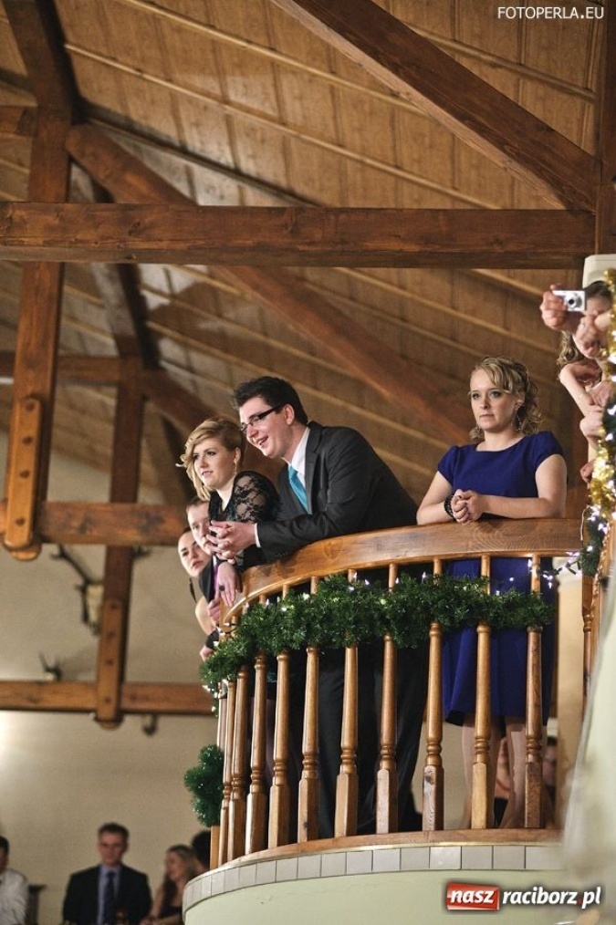 Zdjęcie w galerii na portalu naszraciborz.pl: Uczniowie ZSZ już po studniówce wiadomości z regionu