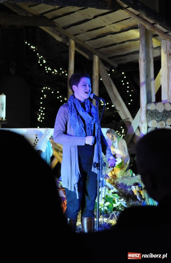 Zdjęcie w galerii na portalu naszraciborz.pl: Irlandzkie kolędowanie w Brzeziu wiadomości z regionu