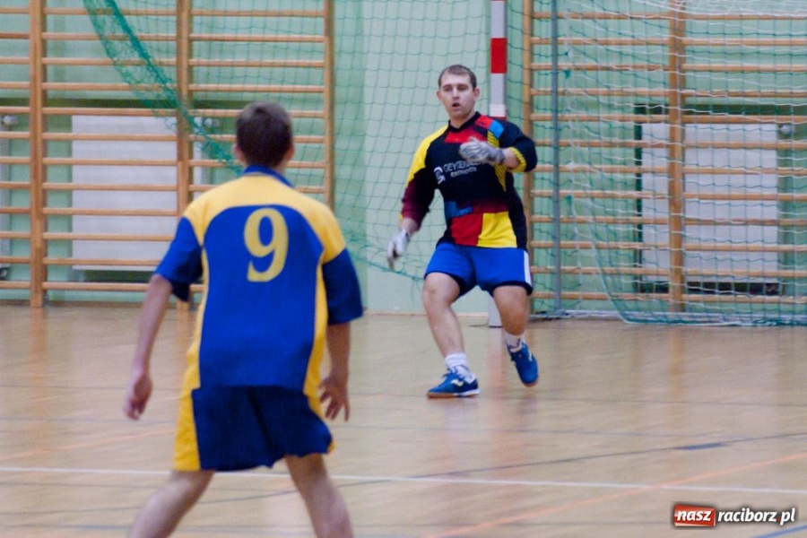 Zdjęcie w galerii na portalu naszraciborz.pl: Orły z przetrąconym skrzydłem wiadomości z regionu