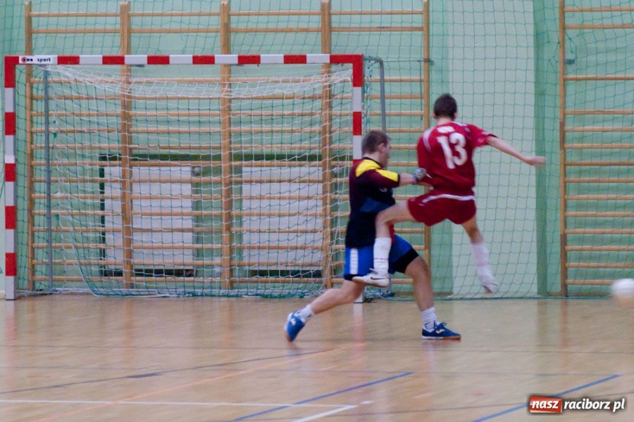 Zdjęcie w galerii na portalu naszraciborz.pl: Orły z przetrąconym skrzydłem wiadomości z regionu