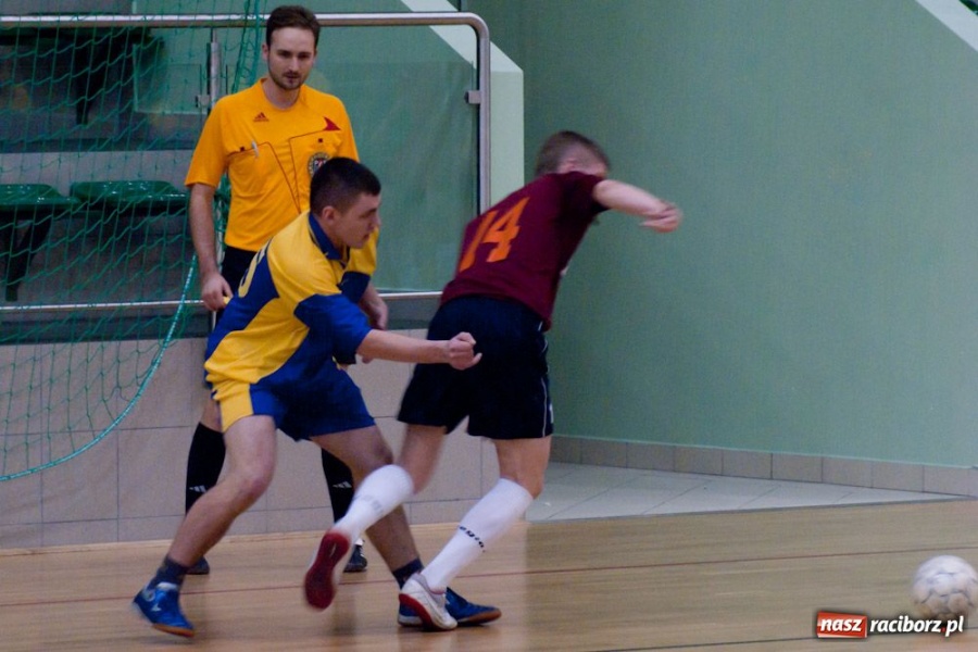 Zdjęcie w galerii na portalu naszraciborz.pl: Orły z przetrąconym skrzydłem wiadomości z regionu