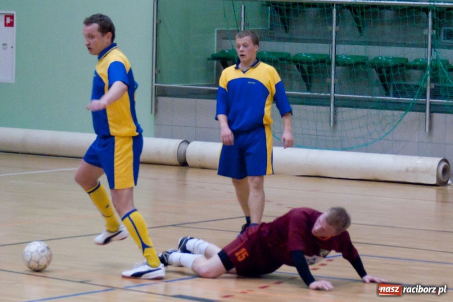 Zdjęcie w galerii na portalu naszraciborz.pl: Orły z przetrąconym skrzydłem wiadomości z regionu