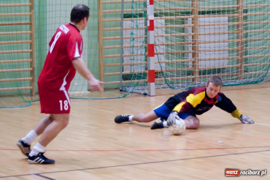 Zdjęcie w galerii na portalu naszraciborz.pl: Orły z przetrąconym skrzydłem wiadomości z regionu