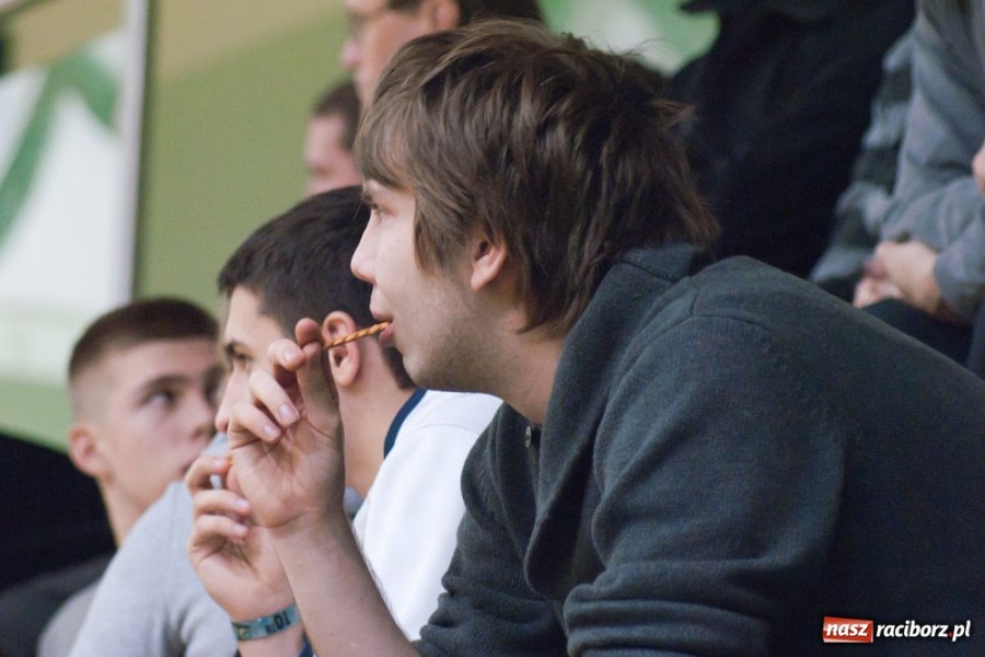 Zdjęcie w galerii na portalu naszraciborz.pl: Orły z przetrąconym skrzydłem wiadomości z regionu