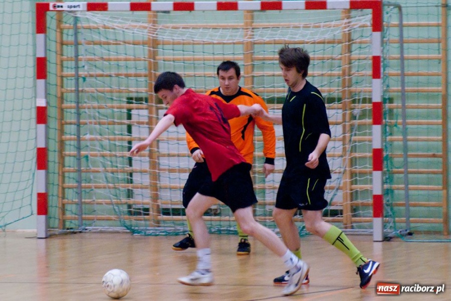 Zdjęcie w galerii na portalu naszraciborz.pl: Orły z przetrąconym skrzydłem wiadomości z regionu