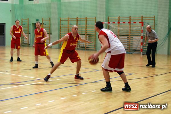 Zdjęcie w galerii na portalu naszraciborz.pl: DHL o jedno 