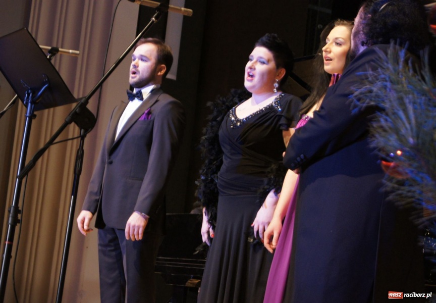 Zdjęcie w galerii na portalu naszraciborz.pl: Kałudi Kałudow znów zachwycił wiadomości z regionu