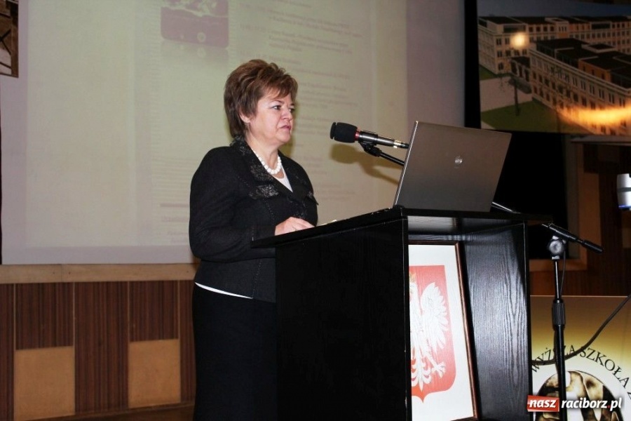Zdjęcie w galerii na portalu naszraciborz.pl: Wiedza to mało. Uczą przedsiębiorczości wiadomości z regionu