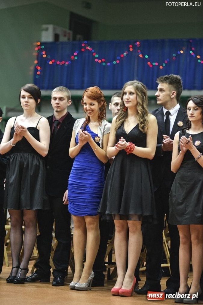 Zdjęcie w galerii na portalu naszraciborz.pl: Studniówka II LO w Arenie Rafako wiadomości z regionu