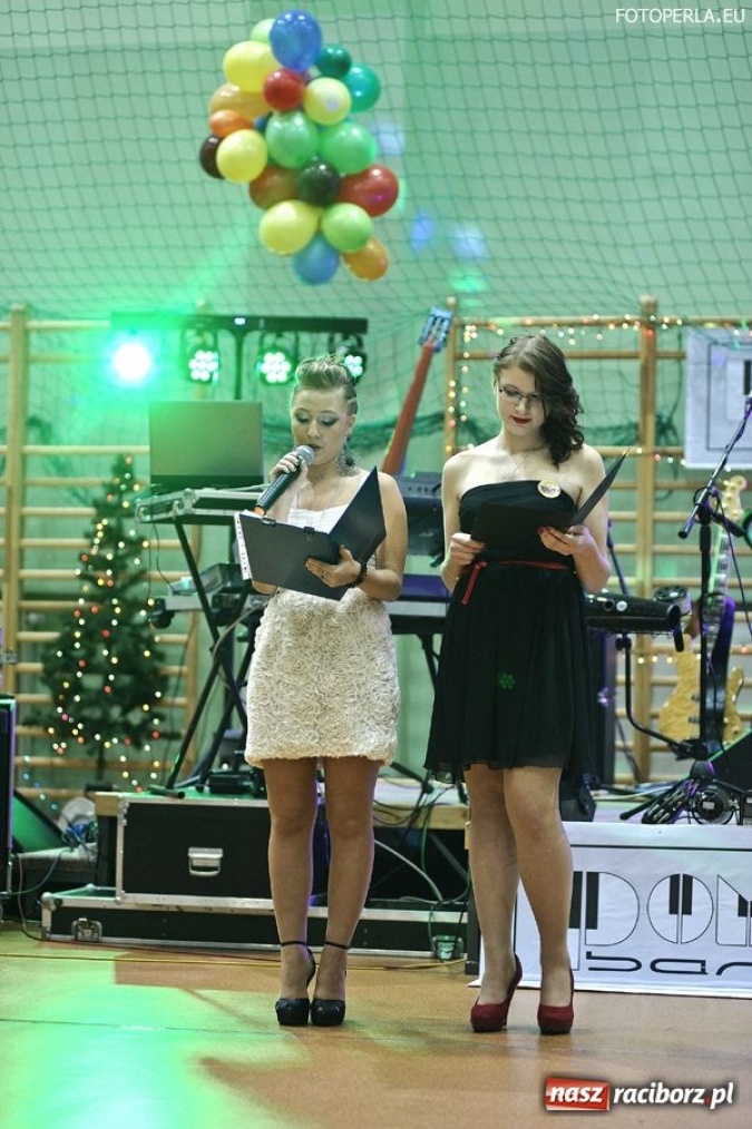 Zdjęcie w galerii na portalu naszraciborz.pl: Studniówka II LO w Arenie Rafako wiadomości z regionu