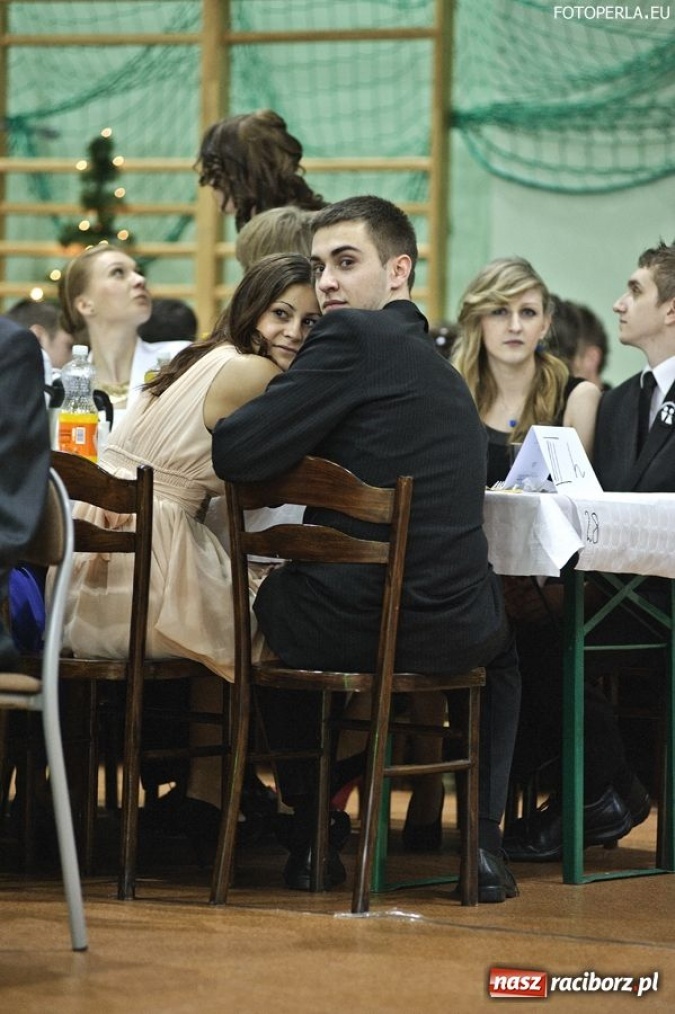 Zdjęcie w galerii na portalu naszraciborz.pl: Studniówka II LO w Arenie Rafako wiadomości z regionu