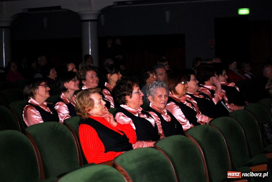 Zdjęcie w galerii na portalu naszraciborz.pl: XXVI Wieczór Kolęd w RCK-u wiadomości z regionu