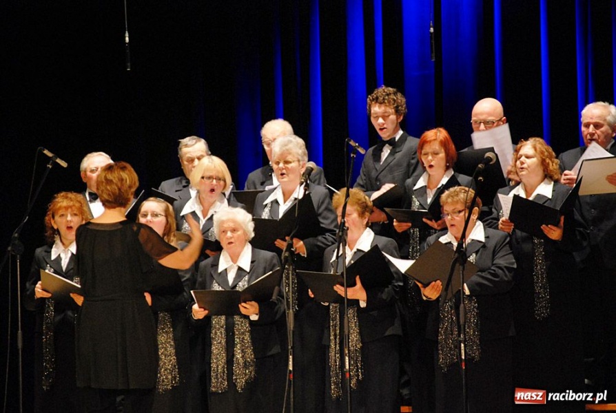 Zdjęcie w galerii na portalu naszraciborz.pl: XXVI Wieczór Kolęd w RCK-u wiadomości z regionu