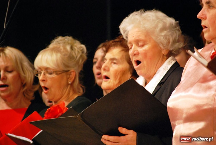 Zdjęcie w galerii na portalu naszraciborz.pl: XXVI Wieczór Kolęd w RCK-u wiadomości z regionu