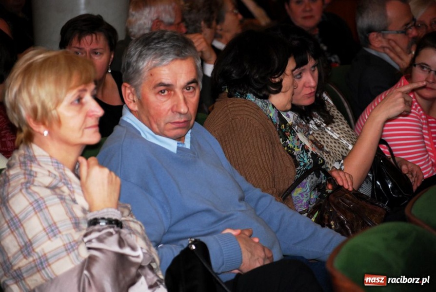 Zdjęcie w galerii na portalu naszraciborz.pl: Irena Santor oczarowała publiczność wiadomości z regionu