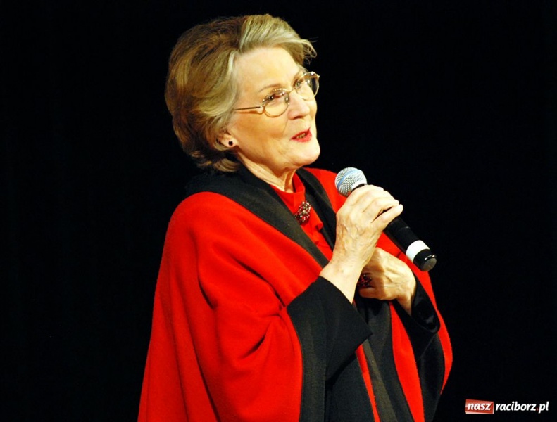 Zdjęcie w galerii na portalu naszraciborz.pl: Irena Santor oczarowała publiczność wiadomości z regionu