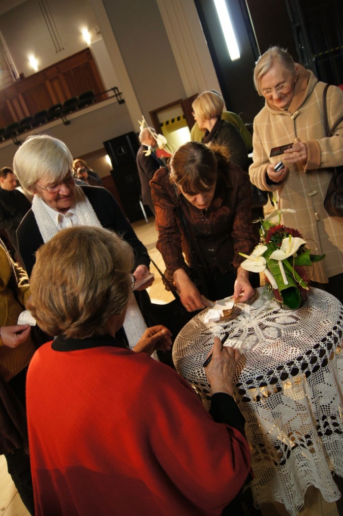 Zdjęcie w galerii na portalu naszraciborz.pl: Irena Santor oczarowała publiczność wiadomości z regionu